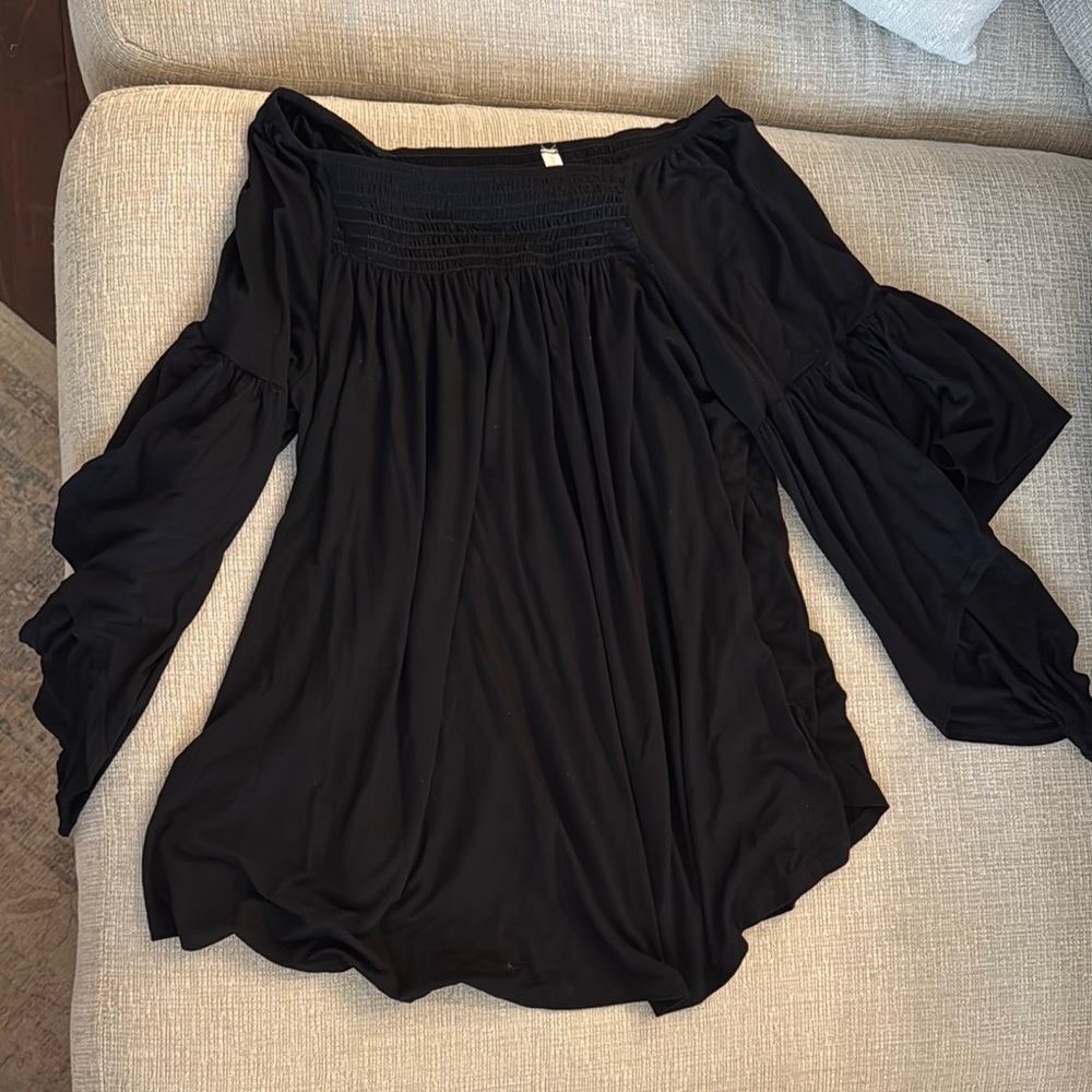 Elegant Black Women's Off-Shoulder Top Maternity